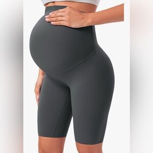 Maternity biker shorts